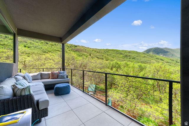 5632 E PIONEER FORK RD, Emigration Canyon, UT 84108