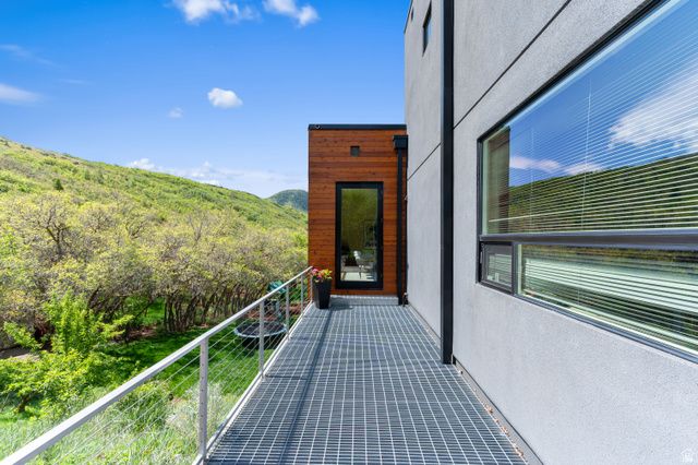 5632 E PIONEER FORK RD, Emigration Canyon, UT 84108