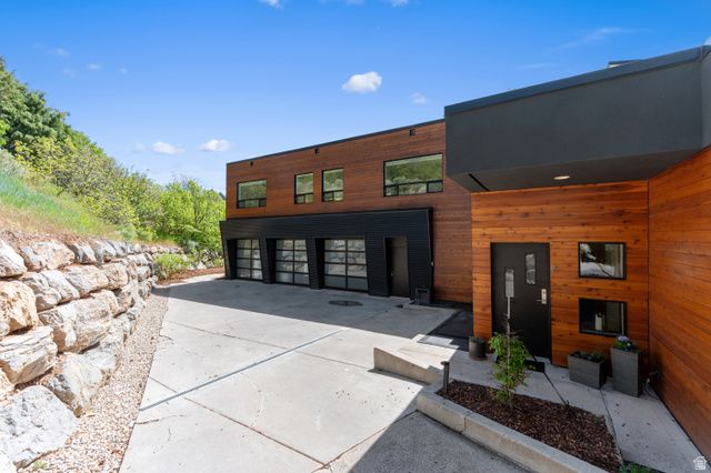 5632 E PIONEER FORK RD, Emigration Canyon, UT 84108