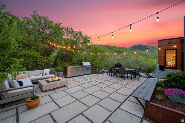 5632 E PIONEER FORK RD, Emigration Canyon, UT 84108
