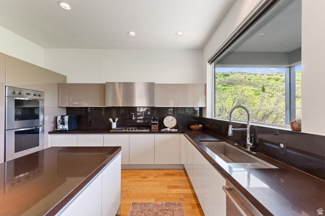 5632 E PIONEER FORK RD, Emigration Canyon, UT 84108