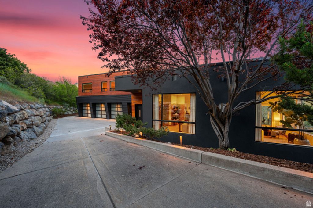 5632 E PIONEER FORK RD, Emigration Canyon, UT 84108