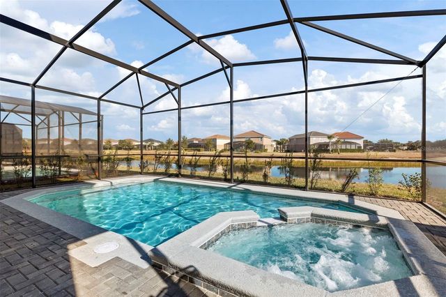 7195 OAKMOSS LOOP, Davenport, FL 33837