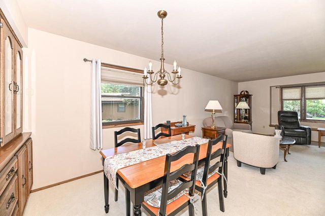 5140 Terrace High, Racine, WI 53406