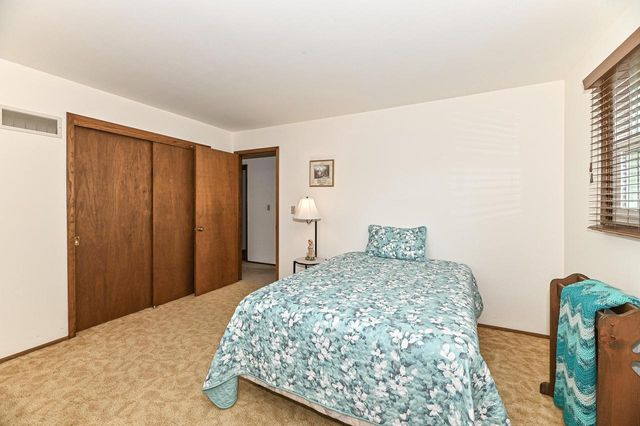 5140 Terrace High, Racine, WI 53406