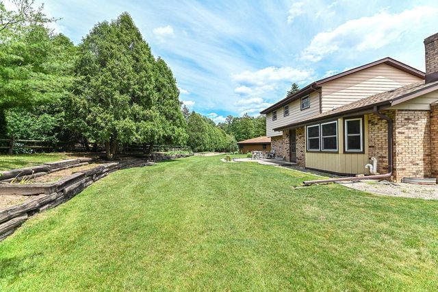 5140 Terrace High, Racine, WI 53406