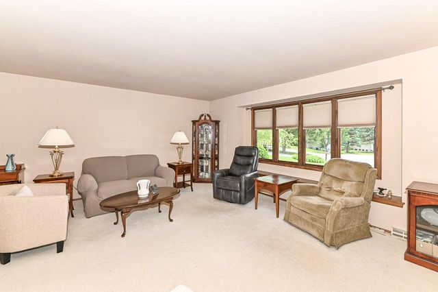 5140 Terrace High, Racine, WI 53406