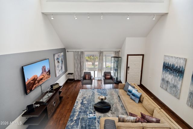 7306 E RANCHO VISTA Drive, Scottsdale, AZ 85251