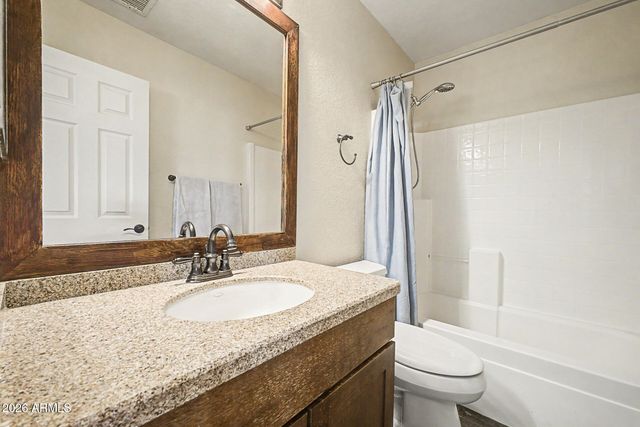 4140 E PINTO Lane, Phoenix, AZ 85050