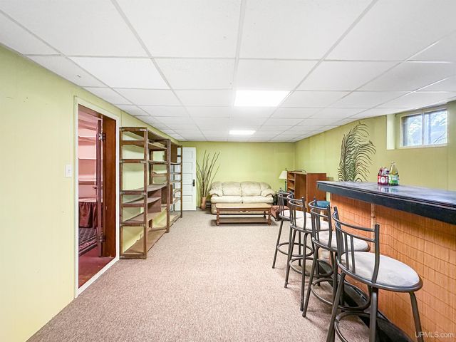 404 S 18th Street, Escanaba, MI 49829