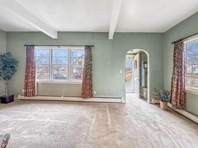 404 S 18th Street, Escanaba, MI 49829