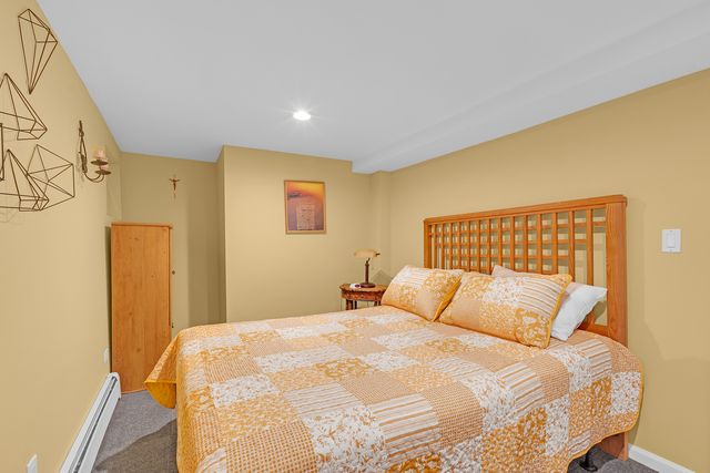 6548 N SAYRE Avenue, Chicago, IL 60631