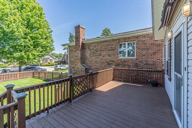 6548 N SAYRE Avenue, Chicago, IL 60631