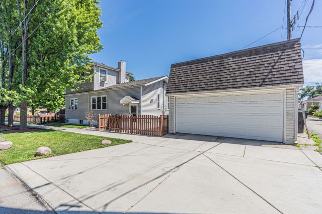 6548 N SAYRE Avenue, Chicago, IL 60631