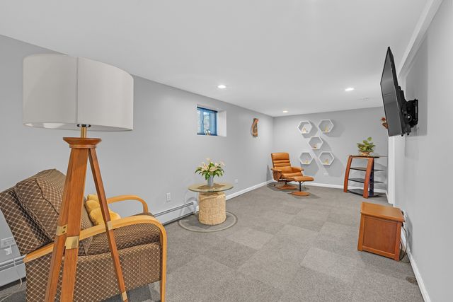 6548 N SAYRE Avenue, Chicago, IL 60631