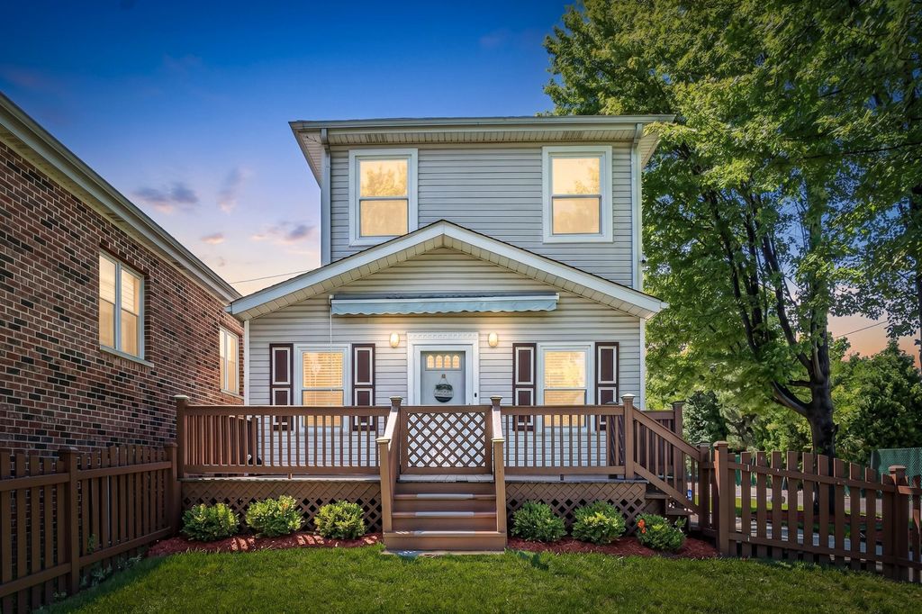 6548 N SAYRE Avenue, Chicago, IL 60631