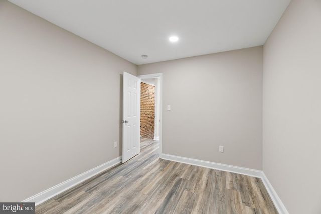 29 N CLINTON ST, Baltimore, MD 21224