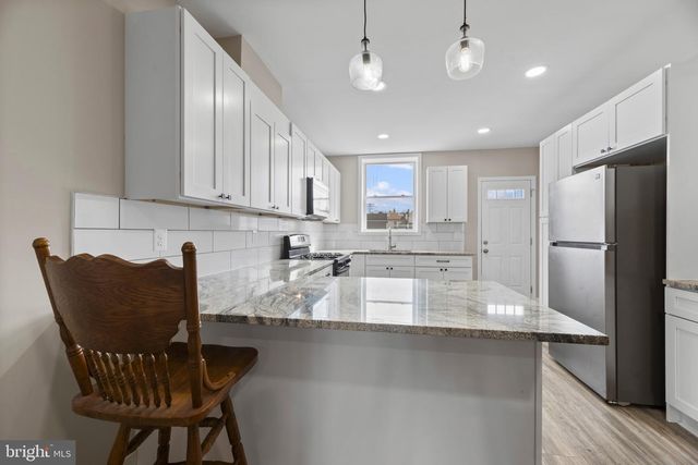 29 N CLINTON ST, Baltimore, MD 21224