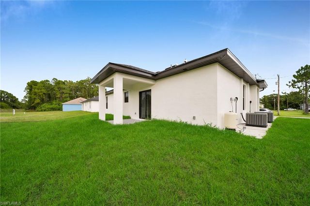 462 Lampion AVE S Main house, Lehigh Acres, FL 33974