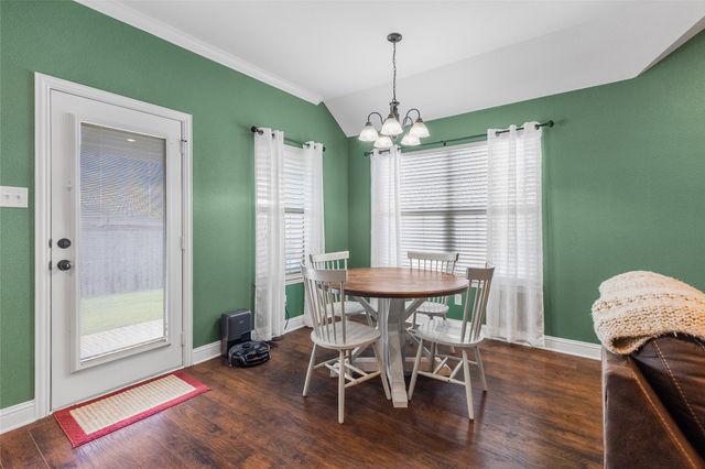 6512 Ashland Drive, Greenville, TX 75402