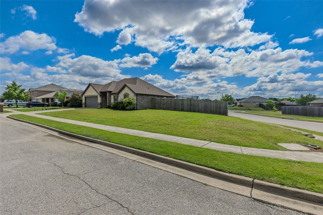 6512 Ashland Drive, Greenville, TX 75402