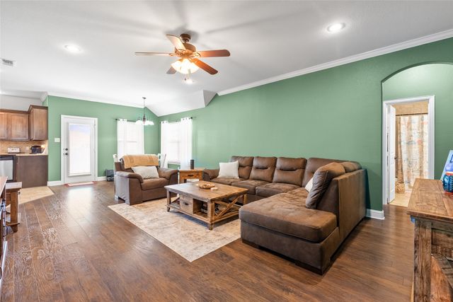 6512 Ashland Drive, Greenville, TX 75402