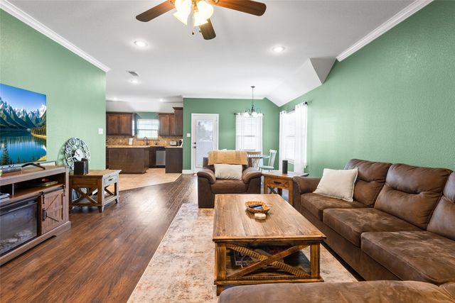 6512 Ashland Drive, Greenville, TX 75402