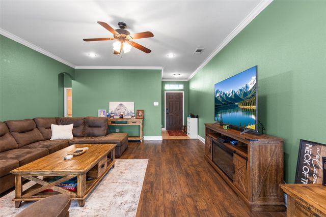 6512 Ashland Drive, Greenville, TX 75402