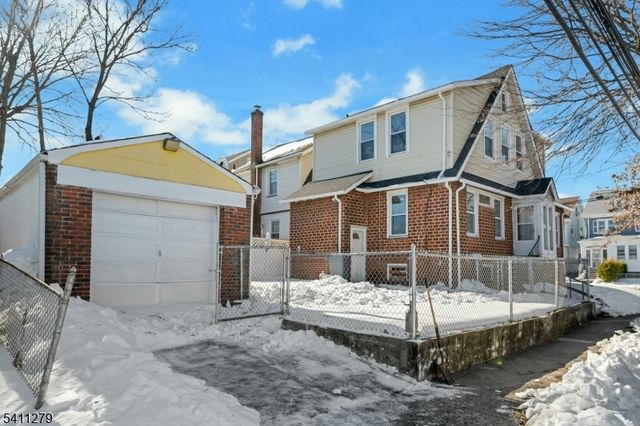 256 Ellery Ave, Newark City, NJ 07106