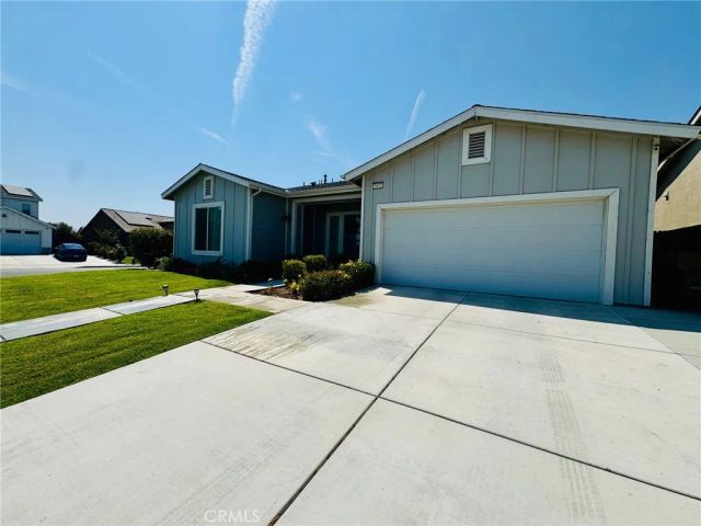 5803 Hawthorn Tree, Bakersfield, CA 93313