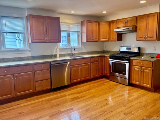 16 S Regent Street 2, Port Chester, NY 10573