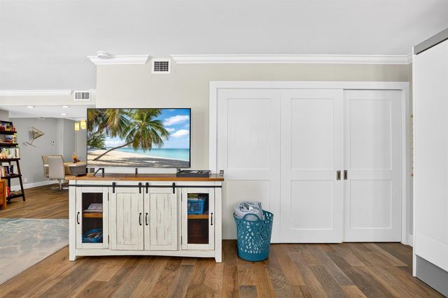 101 Briny Avenue 808, Pompano Beach, FL 33062