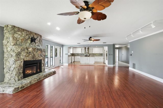 23328 CHRISTIAN CIRCLE, Brooksville, FL 34601