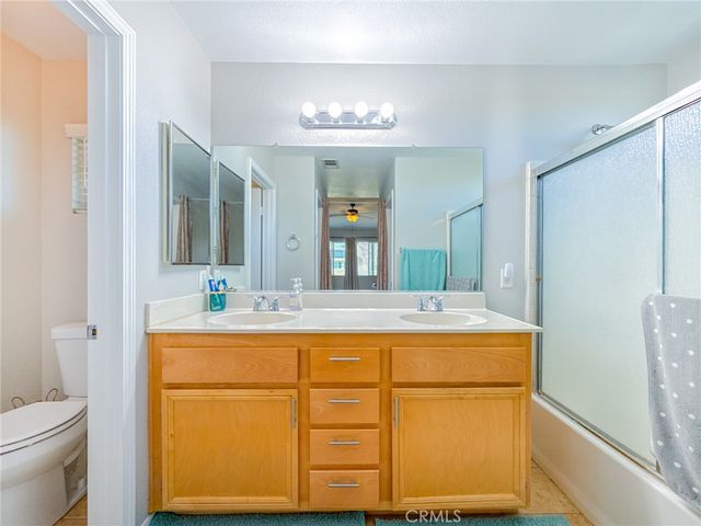 43956 Gillan Avenue, Lancaster, CA 93535