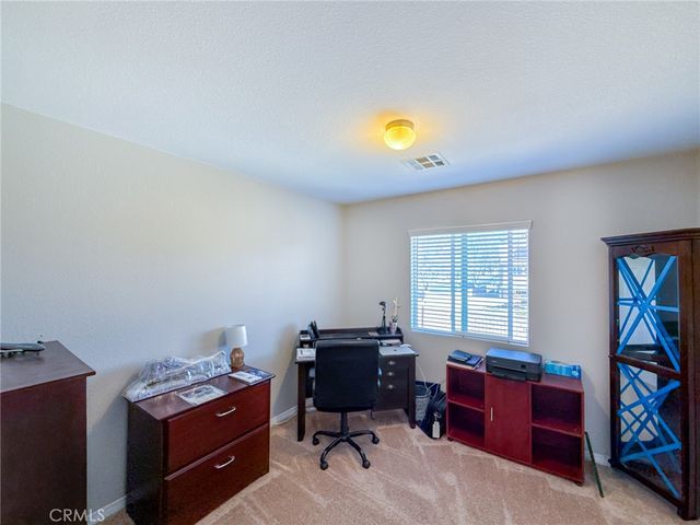 43956 Gillan Avenue, Lancaster, CA 93535