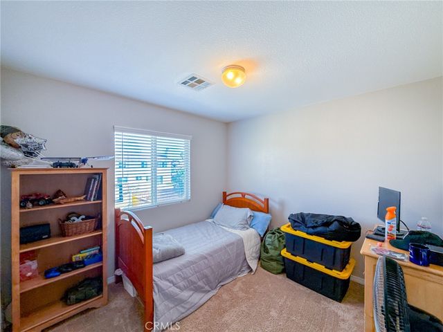 43956 Gillan Avenue, Lancaster, CA 93535