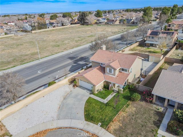 43956 Gillan Avenue, Lancaster, CA 93535