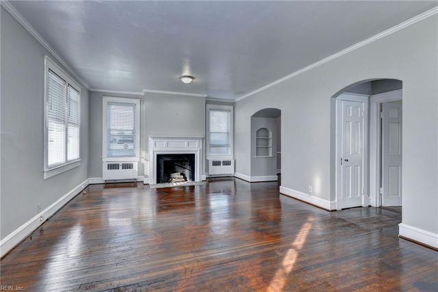 715 Chesapeake AVE, Hampton, VA 23661