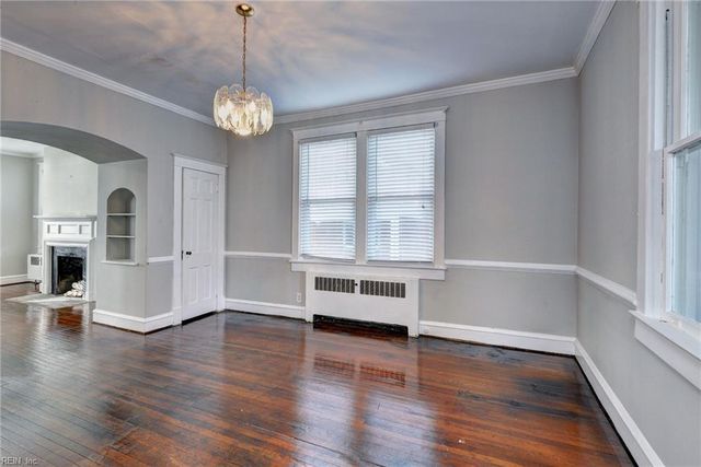 715 Chesapeake AVE, Hampton, VA 23661