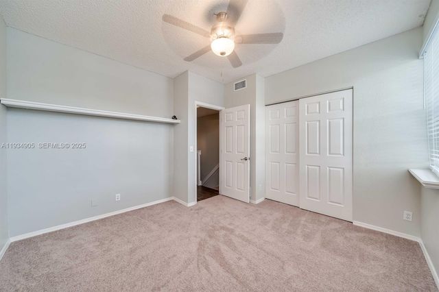 8040 Sanibel Dr 8040, Tamarac, FL 33321