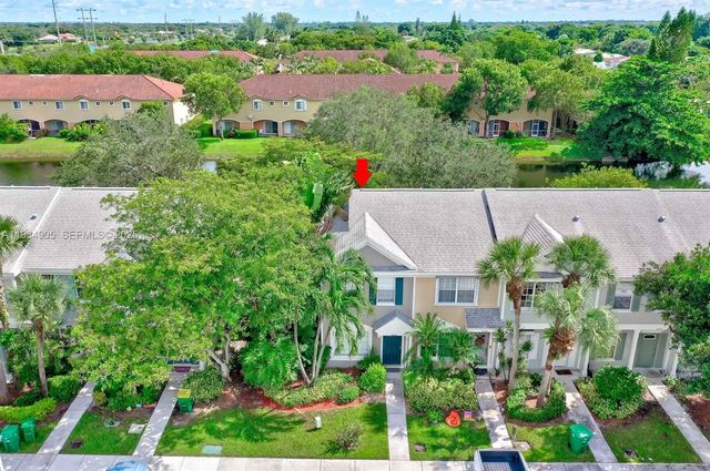 8040 Sanibel Dr 8040, Tamarac, FL 33321