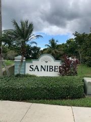 8040 Sanibel Dr 8040, Tamarac, FL 33321
