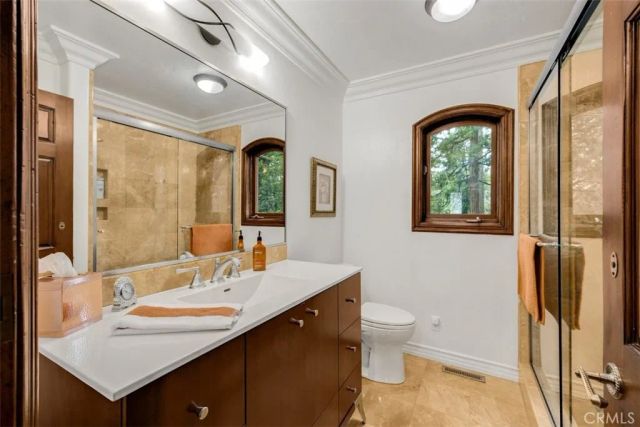 29162 Bald Eagle Ridge rd, Lake Arrowhead, CA 92352