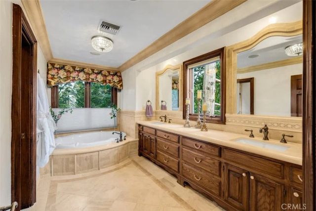 29162 Bald Eagle Ridge rd, Lake Arrowhead, CA 92352