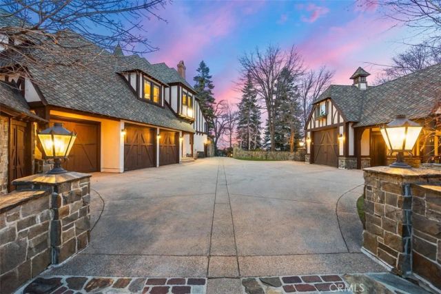 29162 Bald Eagle Ridge rd, Lake Arrowhead, CA 92352