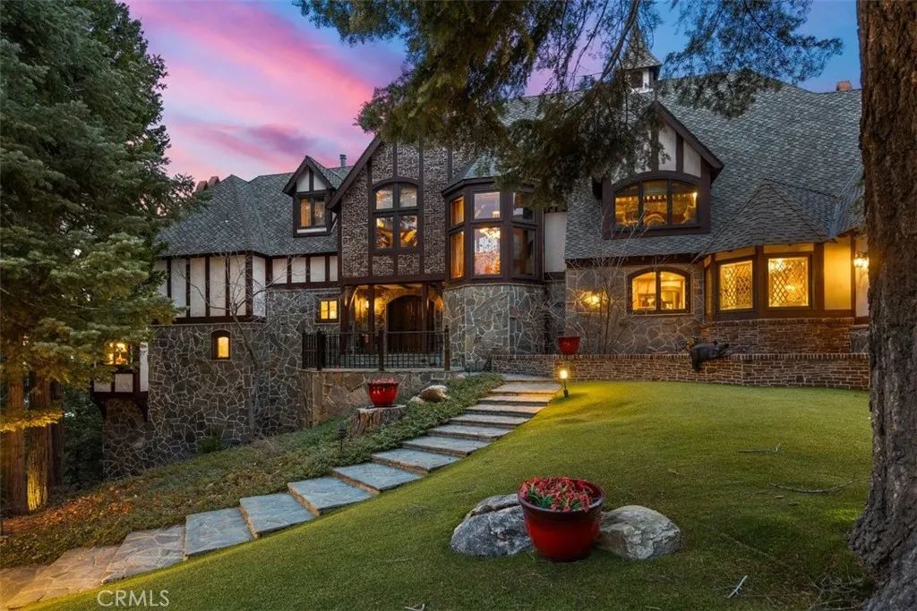 29162 Bald Eagle Ridge rd, Lake Arrowhead, CA 92352