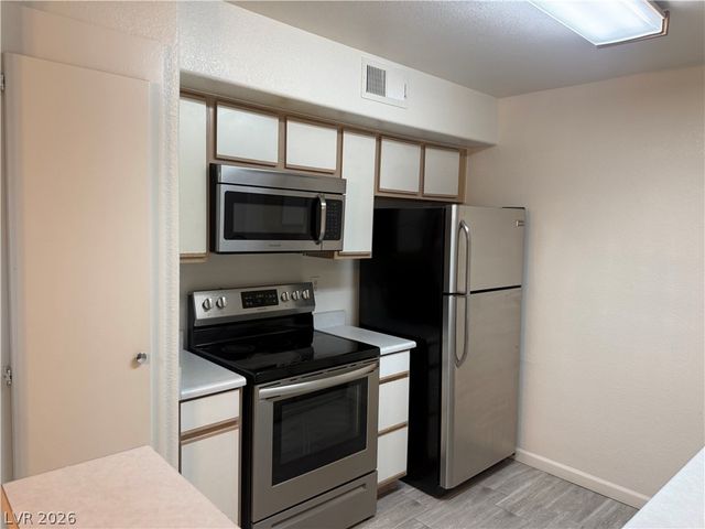 2300 East Silverado Ranch Boulevard 1067, Las Vegas, NV 89183