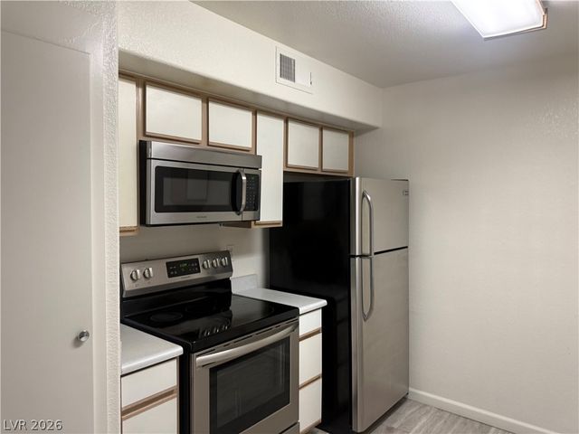 2300 East Silverado Ranch Boulevard 1067, Las Vegas, NV 89183