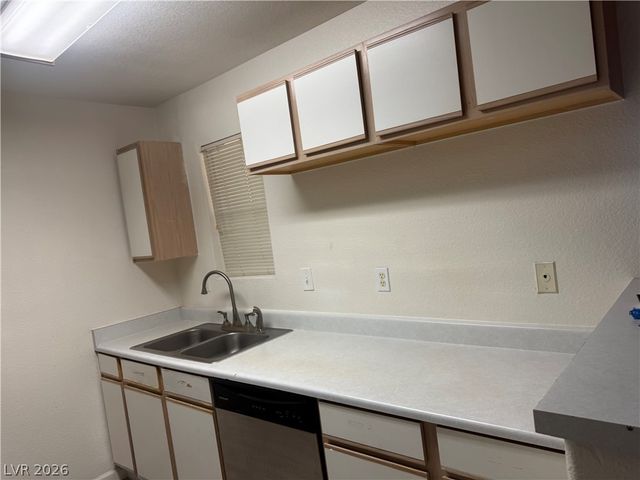 2300 East Silverado Ranch Boulevard 1067, Las Vegas, NV 89183