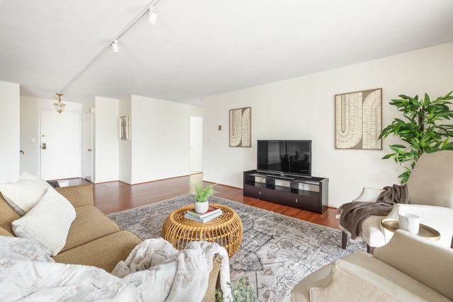 280 Boylston Street 411, Newton, MA 02467